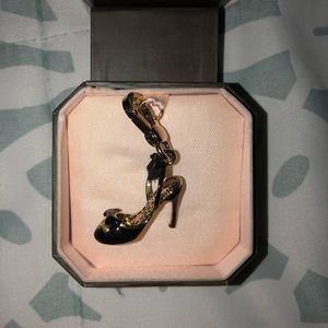 Juicy Couture elegant heel charm